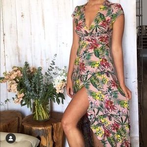 Wrap dress , tropical